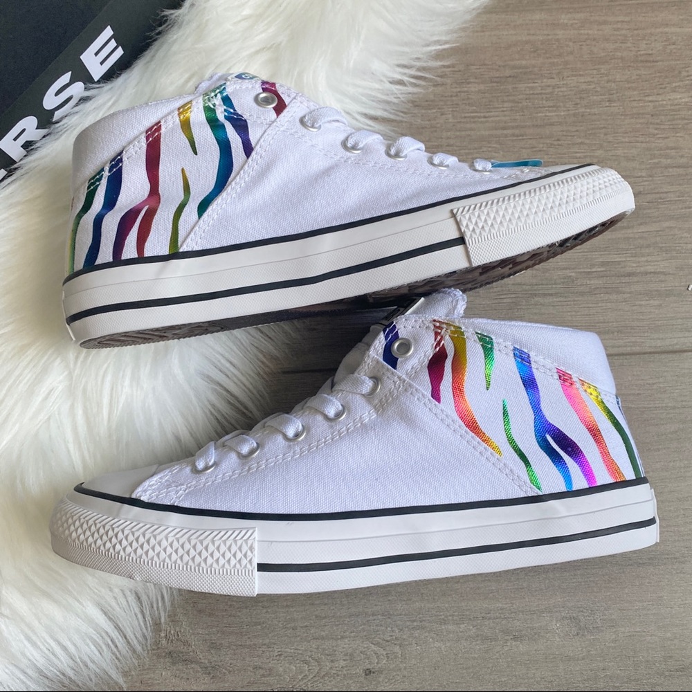 NWT Converse Ctas Madison Women’s Shoes - Picture 9 of 10